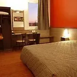Ace Roanne Hotel 3*