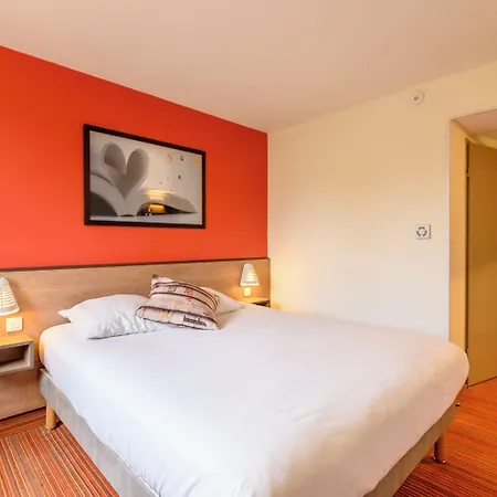 Ace Roanne Hotel Mably