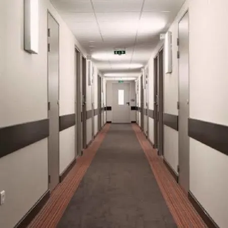 Hotel Ace Roanne Mably